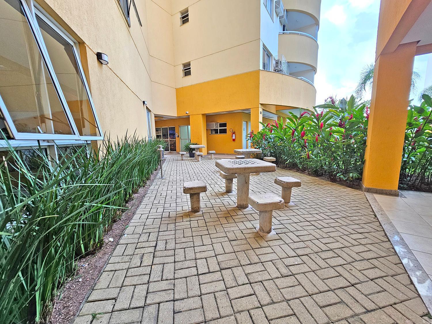 Charmoso Na Barra Da Tijuca Proximo Ao Riocentro, Com Piscina E Estacionamento Appartement Rio de Janeiro