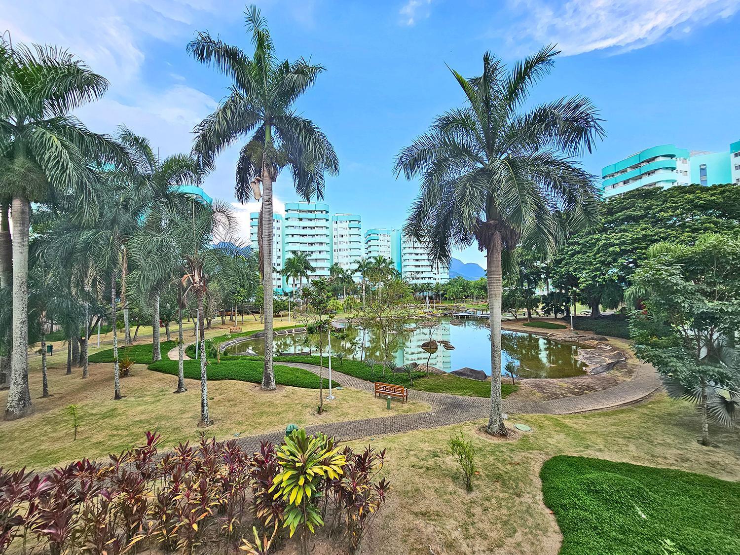Charmoso Na Barra Da Tijuca Proximo Ao Riocentro, Com Piscina E Estacionamento Appartement